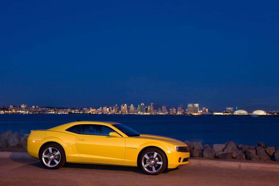  Chevrolet Camaro 2011 года  (фото 5 из 14)